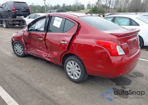 2014 Nissan Versa 1.6 S/1.6 S+/1.6 Sl/1.6 Sv z USA, uszkodzony, nr VIN 3N1CN7AP5EL863957